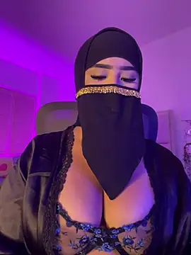 Yasmin_cute 现场XXX聊天