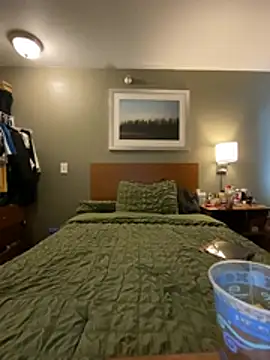 Chatroom XXX en direct de Tattedupdek
