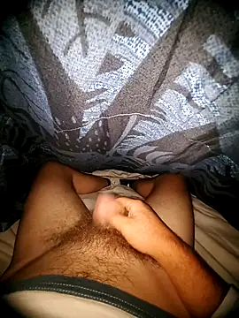 Layla-Mike Live XXX-chat