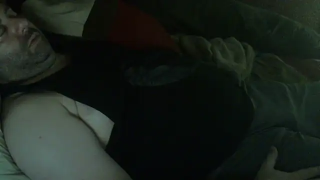 immikew1975 – Naživo XXX chat