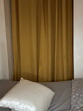 Chat +18 de EliseAfterDark ao vivo