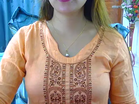 Chat XXX en directo de Adiba_Obu_20