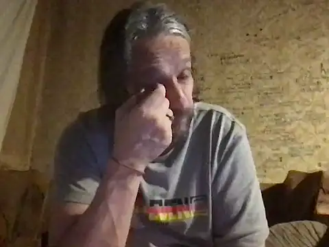 -TrafoX3- – Naživo XXX chat