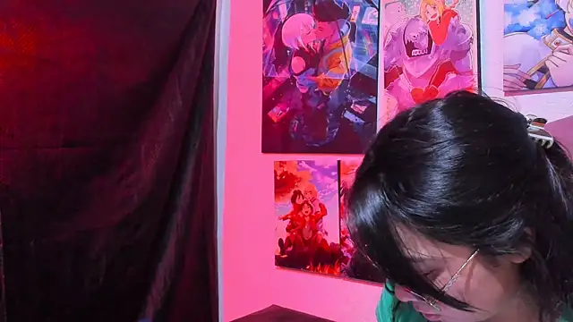 Chat XXX en directo de teffy_lee