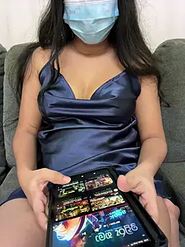 Sexyqueenameliya XXX чат на живо
