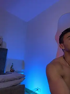 Chris_Clarck Live XXX-Chat