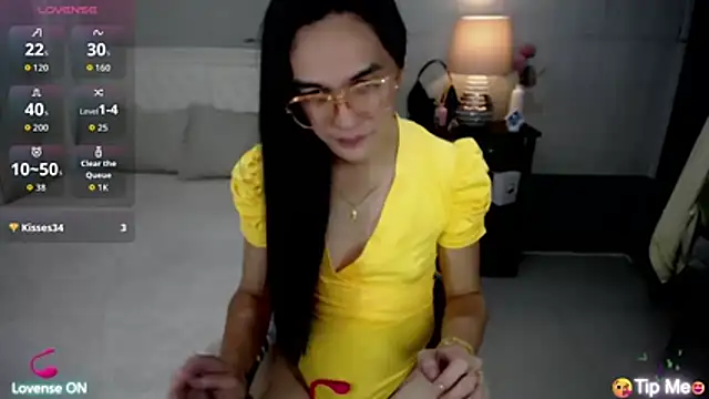 AsianSweetHeartxX's Live XXX Chat