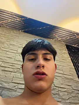 Lander_Cruz Live XXX-Chat