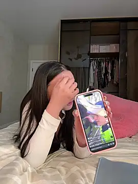 Živý XXX chat DinaTasty