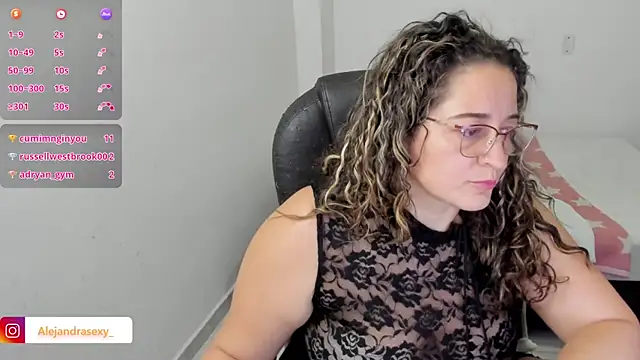 alejandra_milf_: απευθείας συνομιλία ΧΧΧ