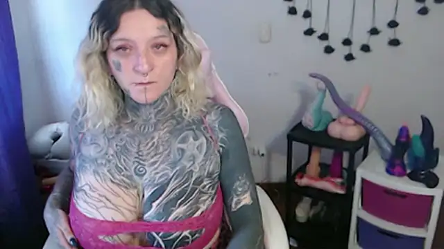 SLOPPYTITSS 라이브 XXX 채팅