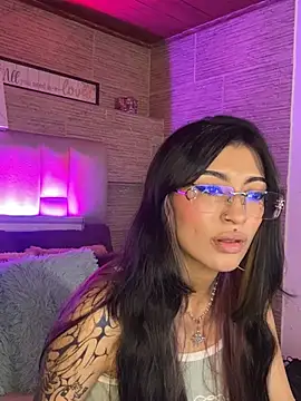 mia_devine_: απευθείας συνομιλία ΧΧΧ