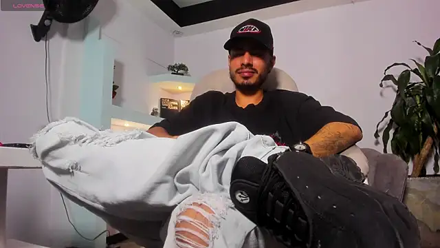 MatthewRoberts – Naživo XXX chat