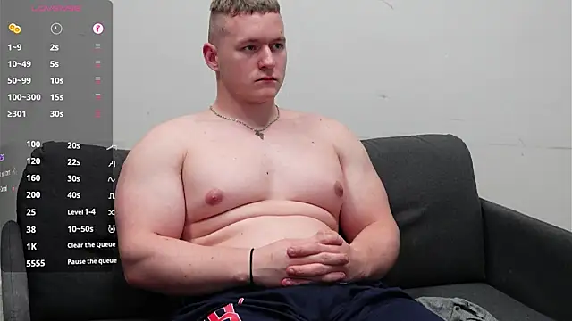 Živý XXX chat Richard_Dullas