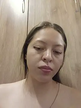 แชท XXX สดของ Clara_Belle