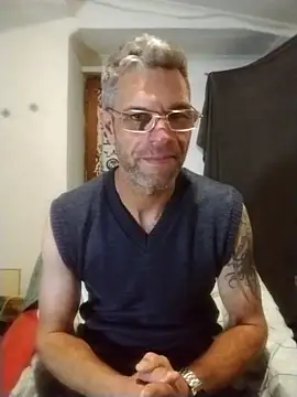 Gorgo2go2 Chat XXX live