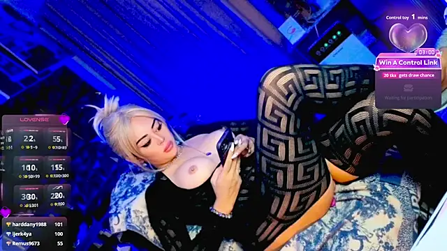 Chat XXX en directo de KYLIE_SHEMALE