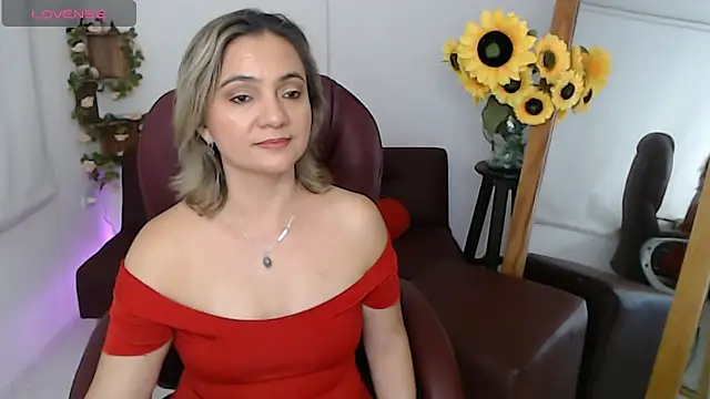 Chatroom XXX en direct de ana_milf