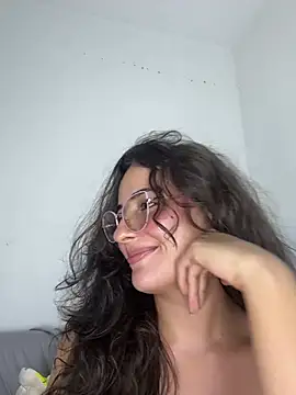 M_iiaa's Live XXX Chat