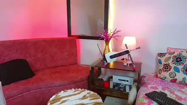 Megaan_Greey 现场XXX聊天