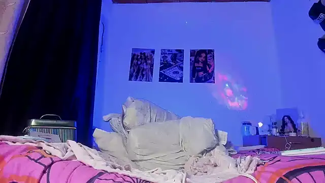 Czat XXX na żywo – jazmin_waked