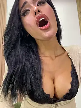 HeavenlyStarlight's Live XXX Chat