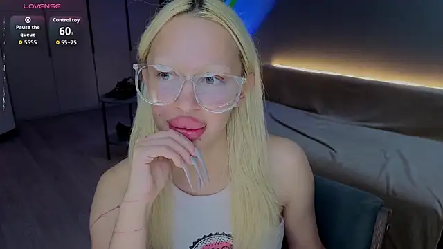 Luna_Beverly Live XXX Chat