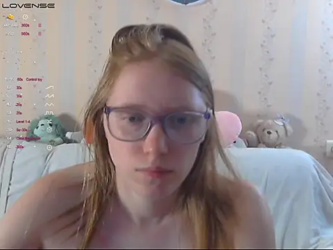 LustfulSarah's Live XXX Chat