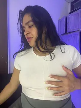 EmilyNoir1 Live XXX-Chat