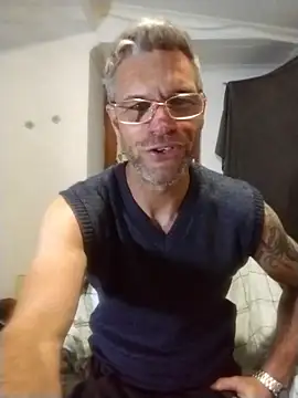 Gorgo2go2 Live XXX Chat