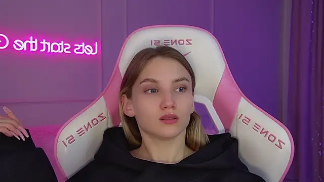 צ'אט XXX בשידור חי של StacyEvances