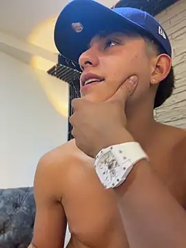 Lander_Cruz 라이브 XXX 채팅