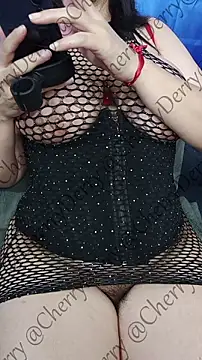 CherryDerry Chat XXX live