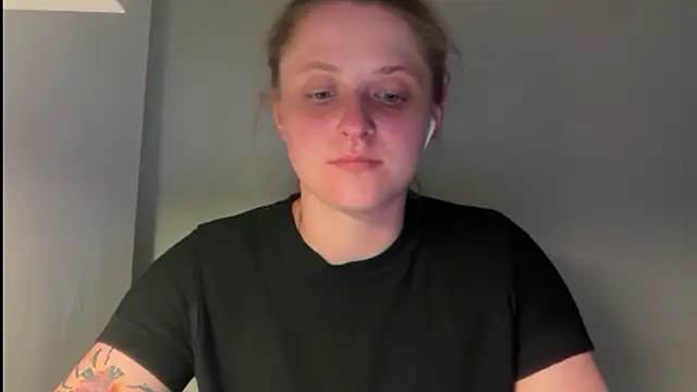 LeaWetGirl's Live XXX Chat