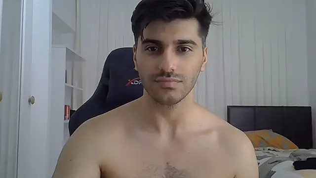 ciceroable Adlı Modelin Canlı XXX Sohbeti