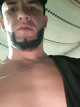 XXX chat uživo modela PIGHIGHDIRTY_p0