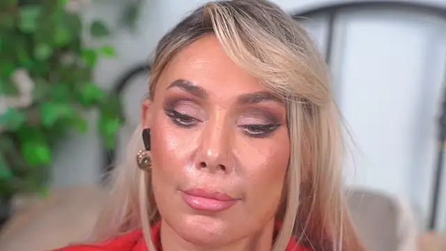 Živý XXX chat IsadoraDunkan