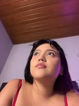 alisson_carolina73 Chat XXX in diretta