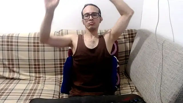 Chat +18 de cholitohermoso ao vivo