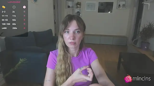 mel_collins' Live XXX Chat