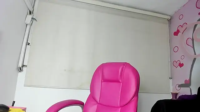 Doll-Star live XXX chat
