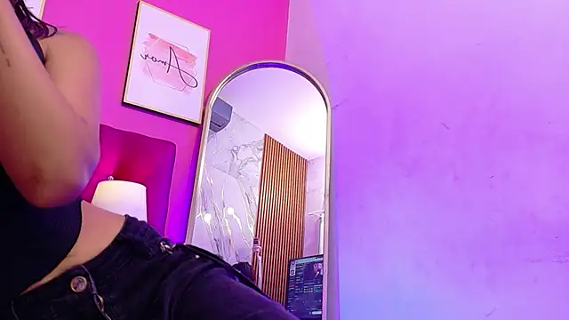 kinkylittlegirll Live XXX-Chat