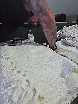 Pertunjukan Kamera Web Handsolo_porn