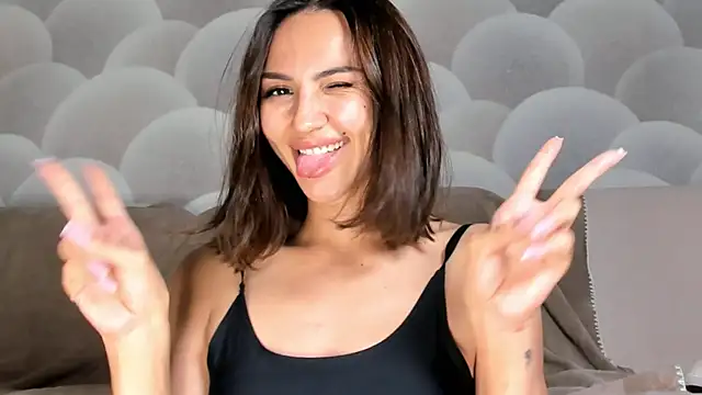 xxxenony___ Adlı Modelin Canlı XXX Sohbeti