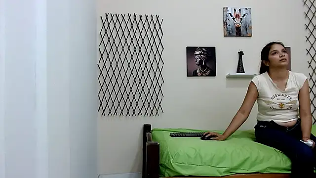 Živý XXX chat girlerotica18