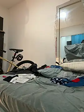 bigdick211292: απευθείας συνομιλία ΧΧΧ