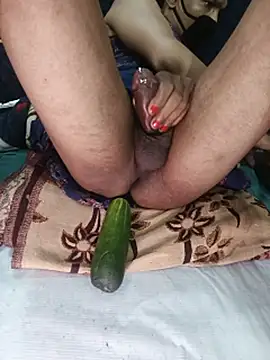 Transgender_26 লাইভ XXX চ্যাট