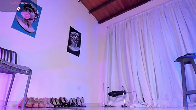 ArchieCollins live XXX chat