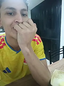 XXX chat uživo modela Axel_Romanov