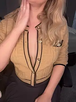 Lotttiee Webcamshow